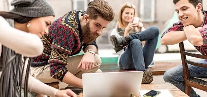 Hal Yang Harus Diperbaiki Oleh Kaum Millennials Dalam Berkarir 8 pegawai-millennium