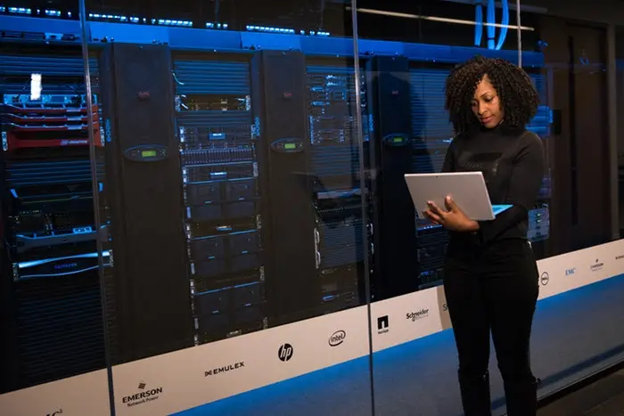 Tugas IT Support di Perusahaan Non IT 2 Tugas IT Support