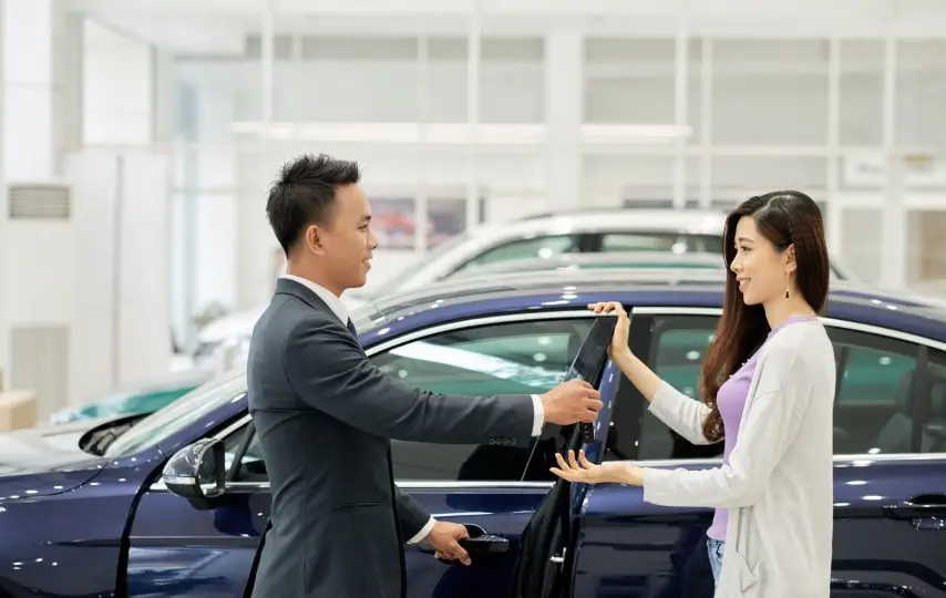 Pentingnya Memiliki Side Job Meski Penghasilan Utama Sudah Wah 5 Membeli Mobil